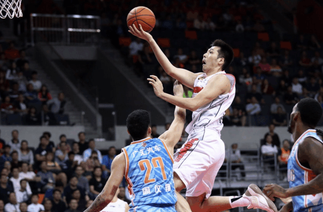 九游娱乐网站 -今夜体能课后,新疆广汇绝杀压哨备战意甲,悬念犹存,心理建设被强调