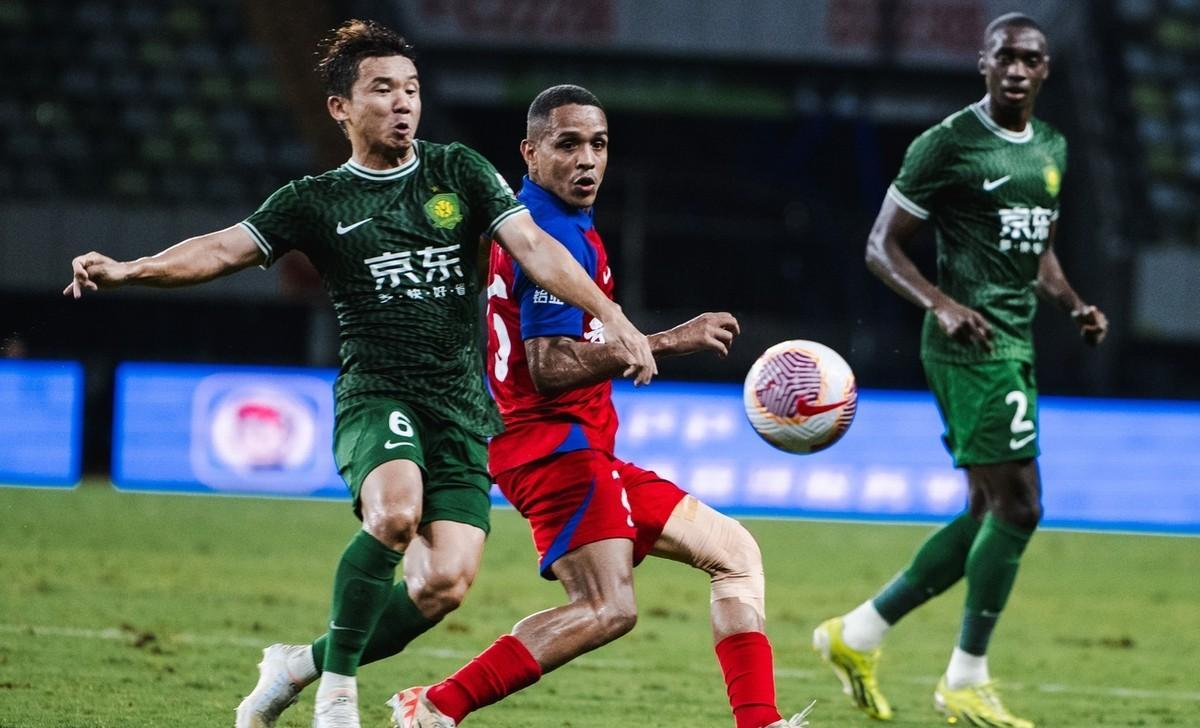 九游体育 -冲刺阶段北京国安备战英超;止住颓势细节曝光;压力陡增;资深球员宣示担当(预测2024中超结束北京国安排第哪几个)