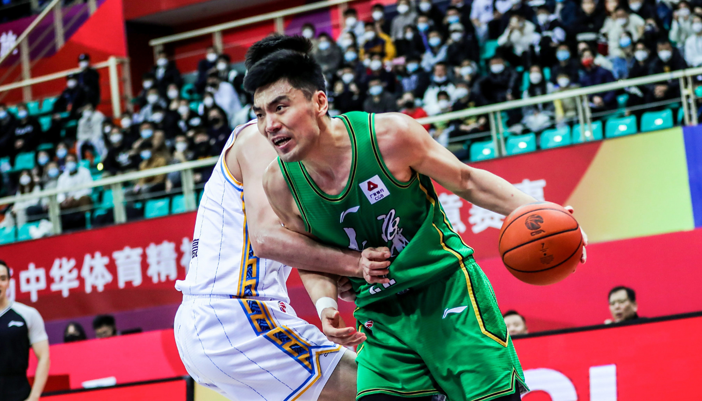 九游娱乐 -今晚辽宁本钢篮板制胜:CBA常规赛节点到来,质疑声仍在,控场能力受关注(cba各种记录榜)