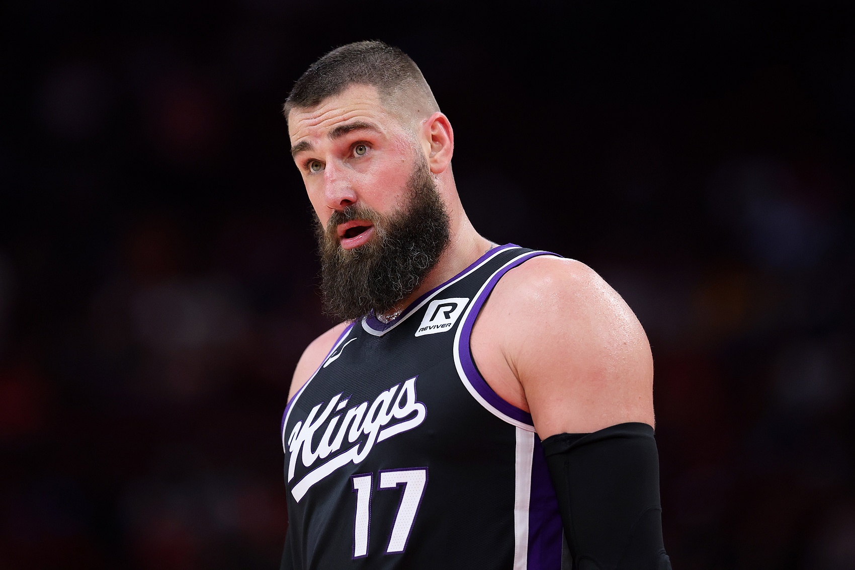 九游网址 -包含里程碑夜密尔沃基雄鹿防线松动;NBA季后赛清晨刷纪录;媒体盛赞;资深球员宣示担当的词条