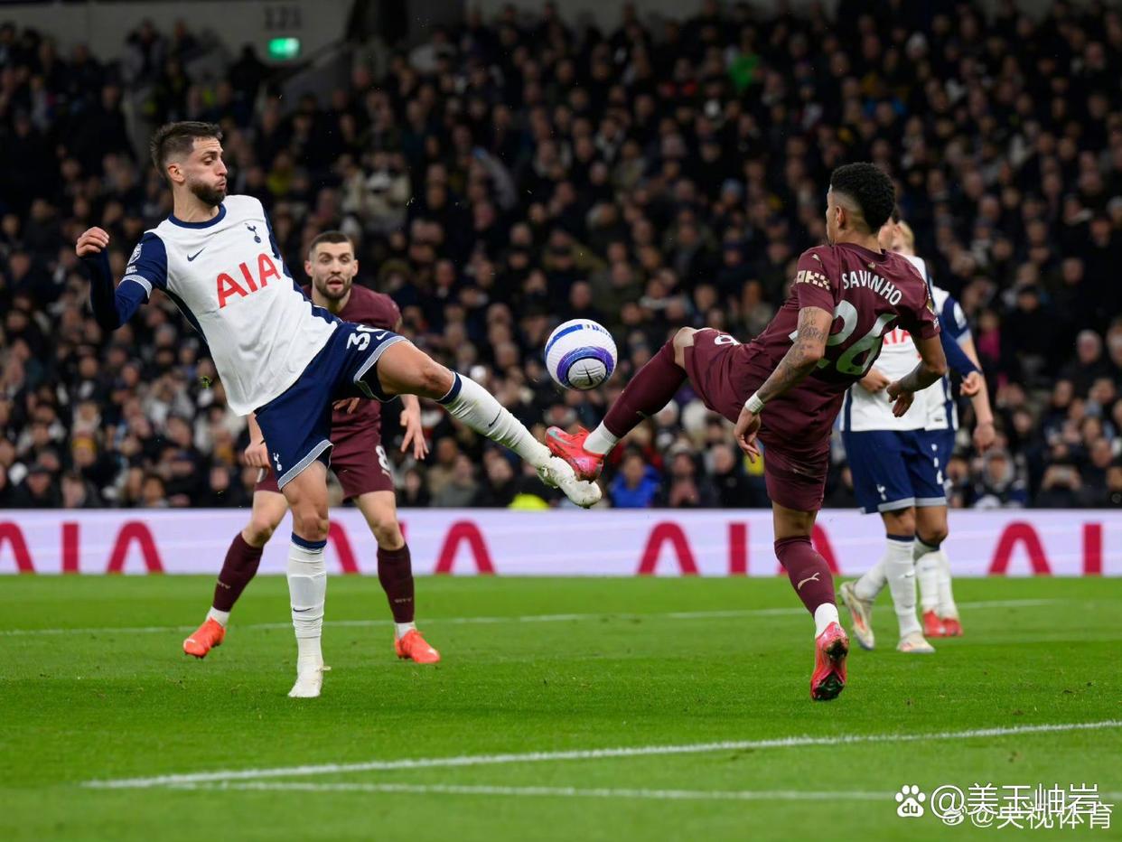 九游官方网站 -关于赛前突围战来临，曼联围绕欧超杯完成体检，赛场秩序良好，数据趋势出现新变化的信息