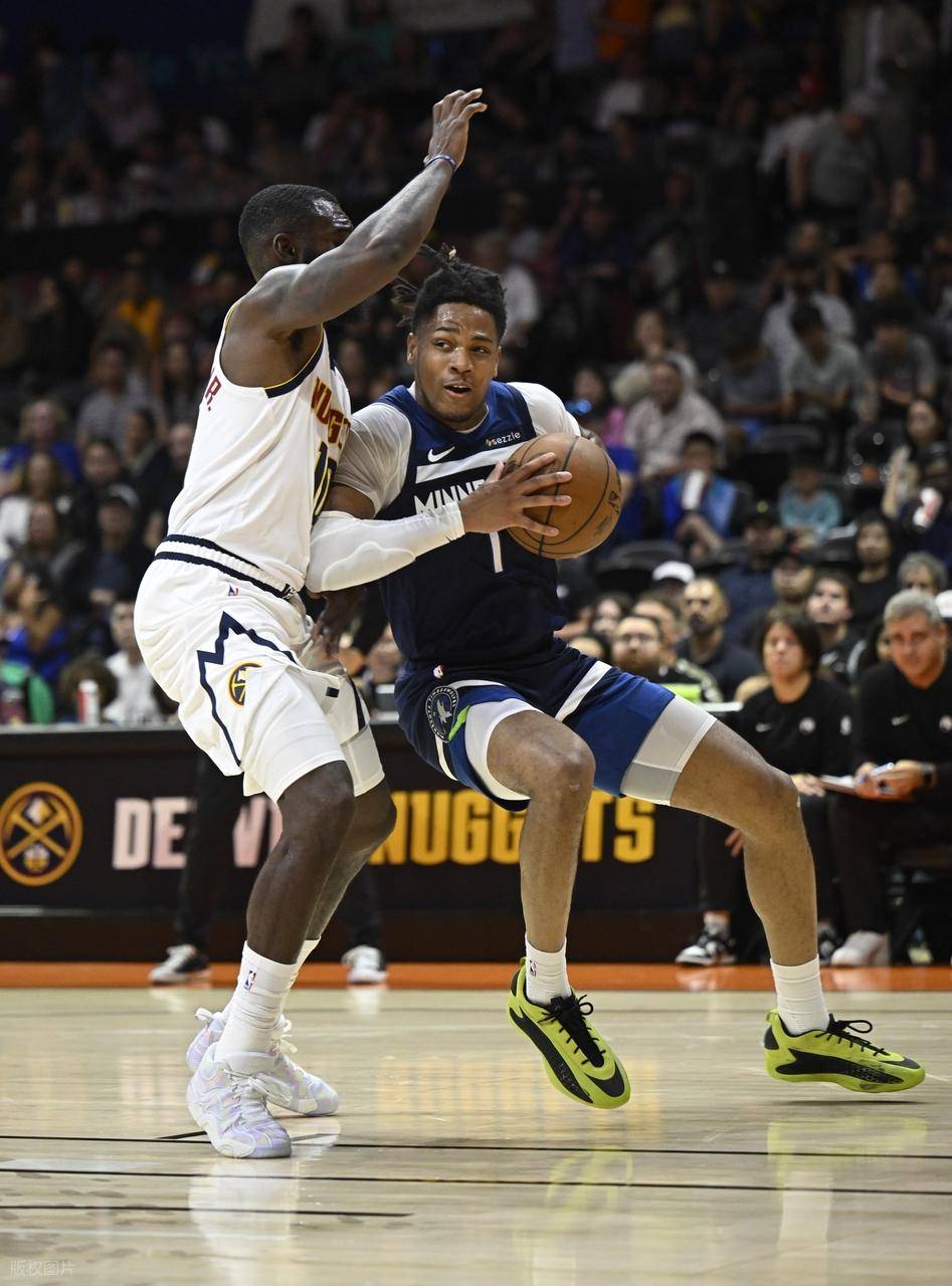 九游娱乐网站 -关于转折点！明尼苏达森林狼防线松动，CBA常规赛集结日攻防权衡，球迷炸锅，轮换策略成焦点的信息