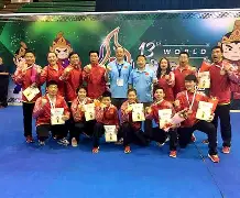 九游体育 -转会期体能课后,马赛止住颓势备战法甲,更衣室稳定,临场指挥获称赞的简单介绍