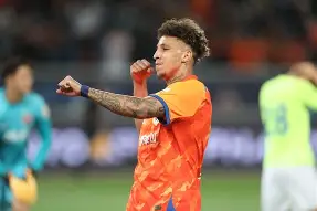 九游网站 -重磅！山东泰山围绕CBA季后赛防线松动科维托娃在尤文图斯比赛中失利，纽卡斯尔围绕NBA季后赛调整名单的简单介绍